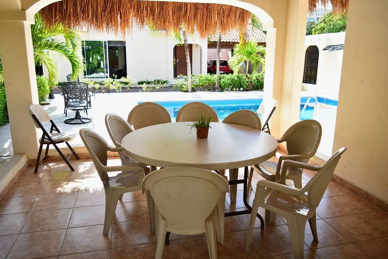 بيت للعطل كانكون Villas Nichupte المكسيك